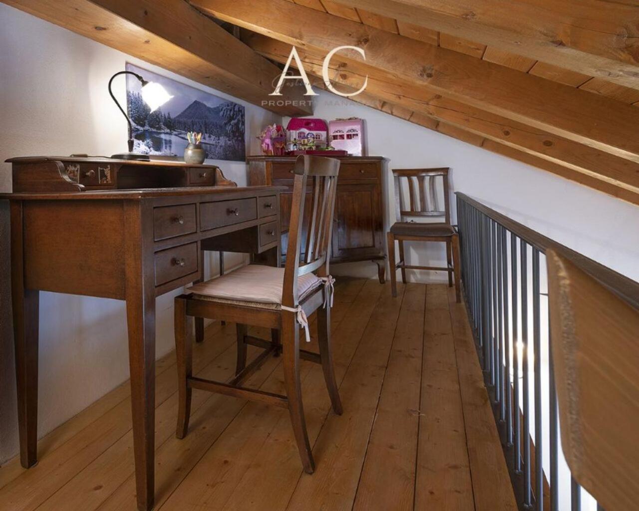 Sunshine Appartement Vione Buitenkant foto