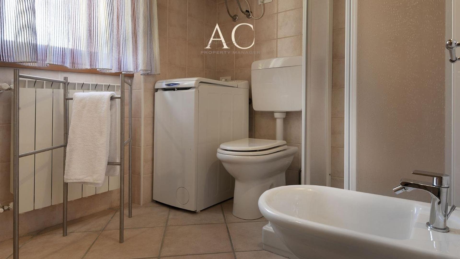 Sunshine Appartement Vione Buitenkant foto