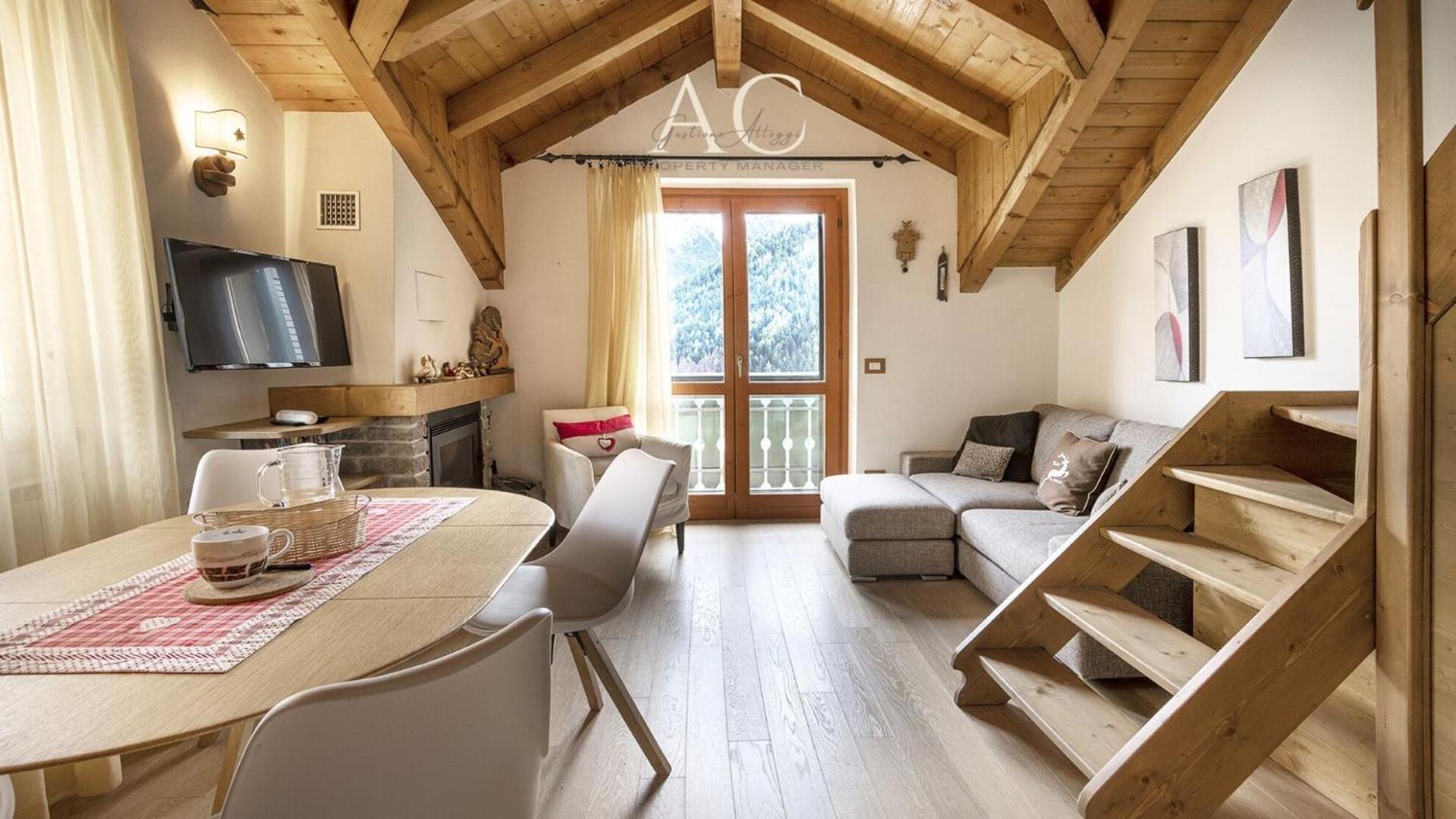 Sunshine Appartement Vione Buitenkant foto